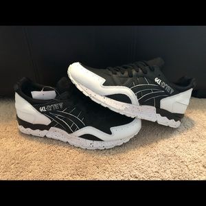 Asics Gel Lyte V H6Q1L Oreo 10 Men's